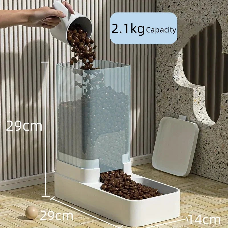 Automatic Gravity Feeder